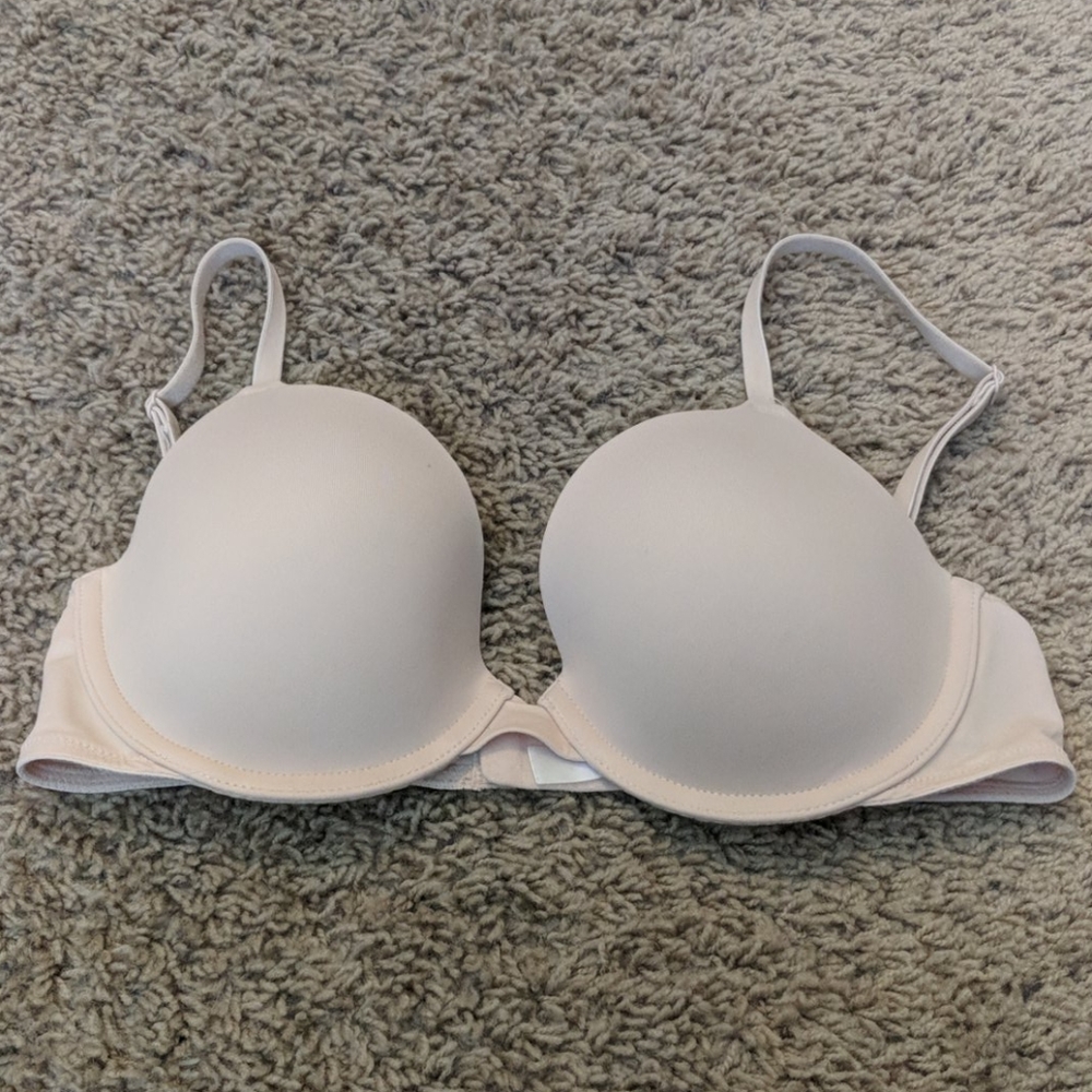 PINK Wear Everywhere T-shirt bra 34C